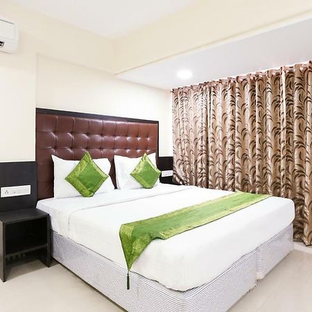 Treebo Trend Aviva Suites Mumbai Kültér fotó
