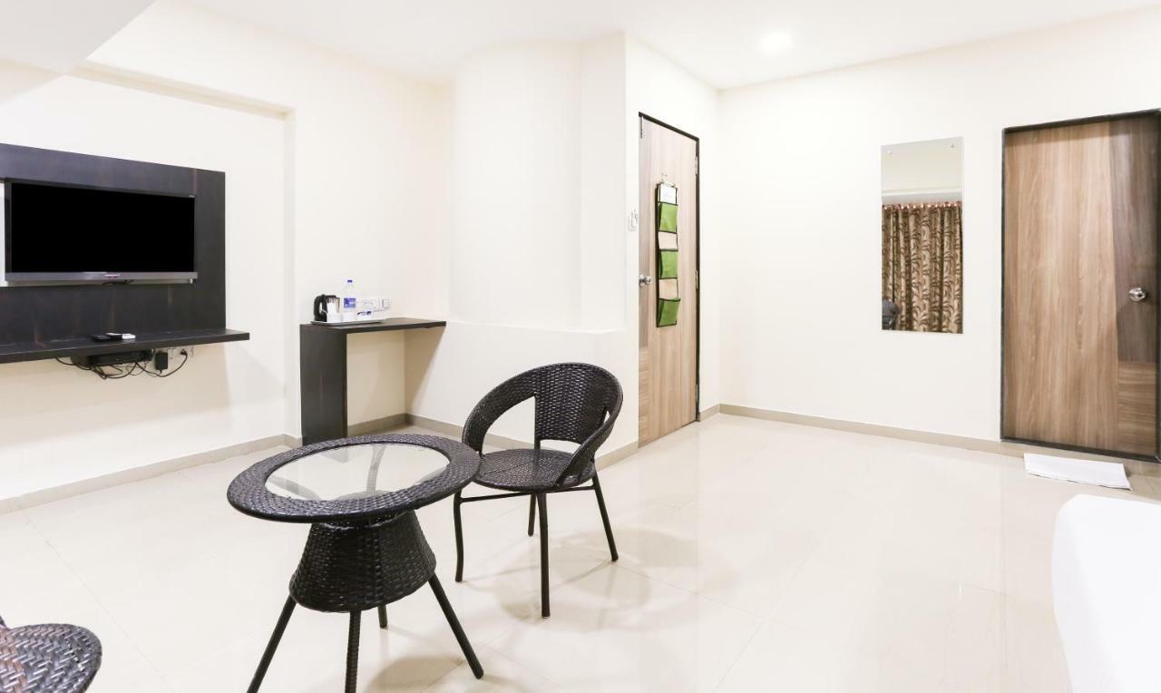 Treebo Trend Aviva Suites Mumbai Kültér fotó